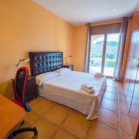 Vivalidays Kiros Villa